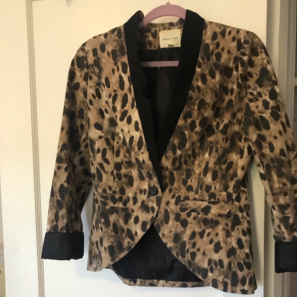 Silence and noise cheetah print blazer